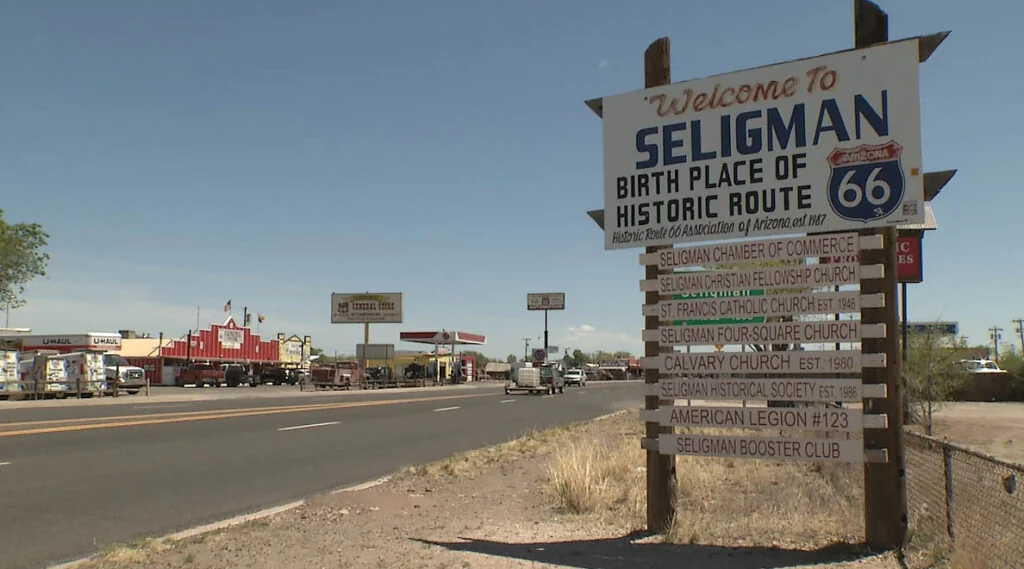 Seligman |  Finding footprints in the sands of deep time